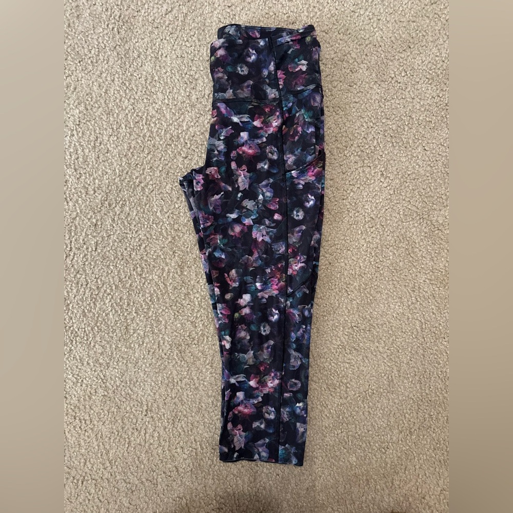 Women’s Lululemon Fast & Free Crop 19 inches